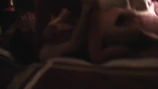 Унизила рогоносца и дала выебать свою киску любовнику