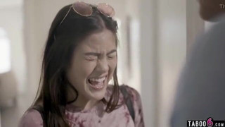 Молодая падчерица описалась перед отчимом и была выебана в пизду