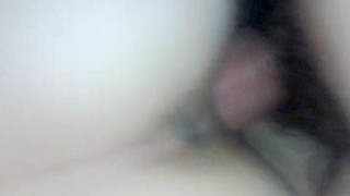 Снял на телефон как трахаю свою молодую женушку