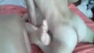 Любовник поимел чужую жену и спустил спермку на её титьки